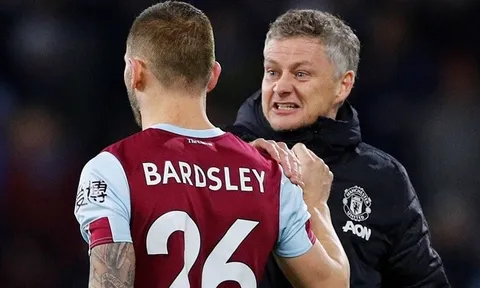 Man Utd đàm phán thần tốc, chốt hạ cái tên sẽ 'cứu rỗi' Solskjaer