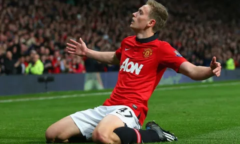 Man United thanh lý 15 cầu thủ, gồm những ai?