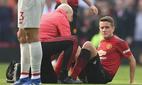 Bão chấn thương hoành hành Man United, lỗi thuộc về Solsa?