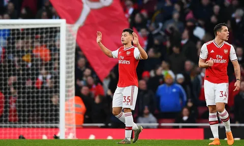 Mikel Arteta: "Cậu ấy luôn trong trạng thái chờ cơ hội"