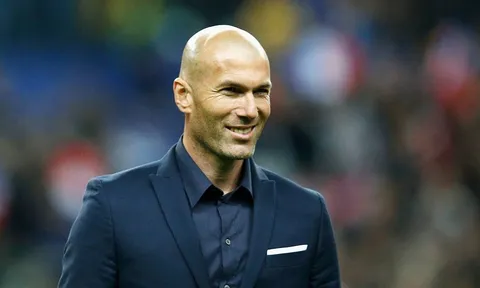 Man Utd đón "khách không mời", Real sắp có "tình yêu" của Zidane