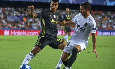 Man Utd duyệt chi 50 triệu Euro, muốn mang đồng hương Ronaldo rời Juventus