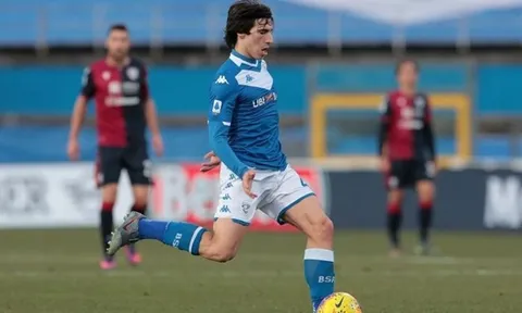 Man Utd, Juventus chú ý! Brescia đã chốt giá bán “Pirlo 2.0”