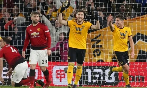 'Man Utd không bao giờ làm điều đó dưới thời Mourinho'