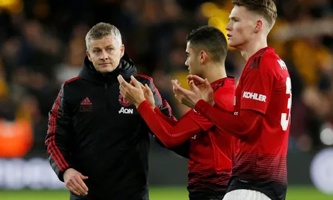 Man Utd thất trận là do Solskjaer lặp lại sai lầm trước PSG