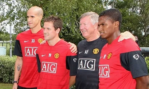 Man Utd từ khi bán Ronaldo: 44 tân binh, và chỉ 2 Premier League!