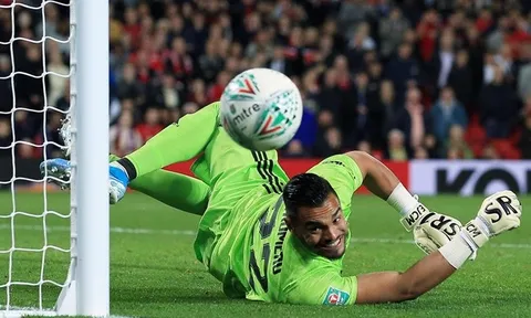'Siêu dự bị' quá hay, Man Utd khổ sở lâm vào thế 'tiến thoái lưỡng nan'