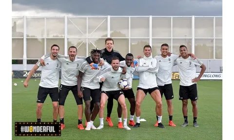 Đây, thái độ của Ronaldo giữa lùm xùm rời Juventus