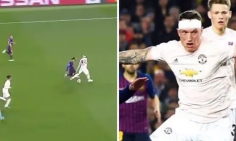 Messi biến Phil Jones thành "gã học việc" 3 lần trong 10 giây