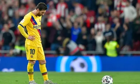 "Messi đâu phải Ronaldo! Sắp hết thời, tới NHA chỉ có toang"