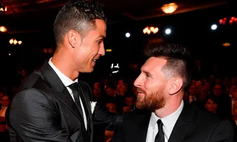 Messi hé lộ bến đỗ tiếp theo và gây sốc: "Tôi nhớ Ronaldo da diết"