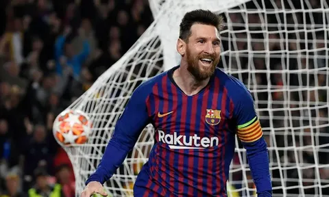 Messi sút phạt thần sầu, huyền thoại Man United phản ứng 'khó tin'