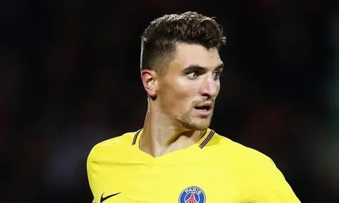 Meunier "ngột ngạt" vì bị cất quá lâu trên băng ghế dự bị