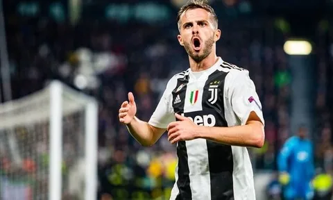 Miralem Pjanic bức xúc dành lời "cay đắng" cho anti fan