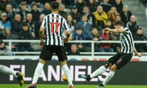 Món hời 3 triệu bảng của Newcastle là ai?