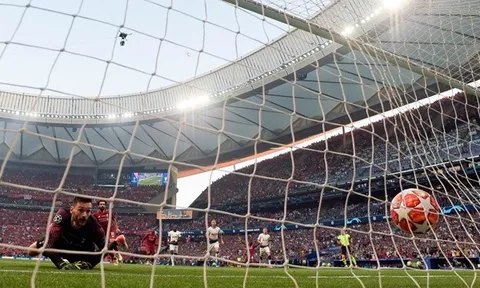 Món quà sau 108 giây đã giúp Liverpool như thế nào?