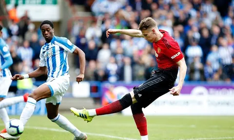 Một 'Roy Keane 2.0', một 'mad dog' đích thực của M.U từ thời Mourinho