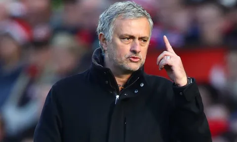 Man Utd chiến Barca, Mourinho lên tiếng nói lời ruột gan