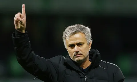 Mourinho chỉ ra tiền vệ số 1 Châu Âu, không phải Pogba, Kroos, Modric