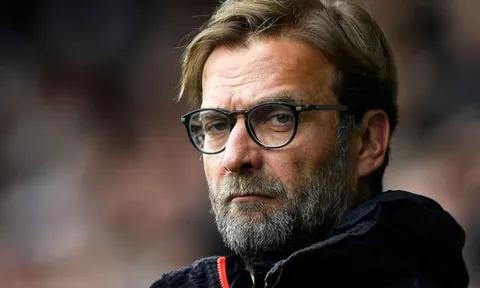 Mourinho: "Điều đó chắc hẳn phải thật sự khó khăn với Klopp"