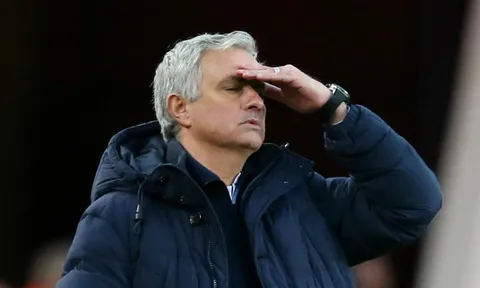 Mourinho ra tay, Tottenham nổ bom tấn 80 triệu