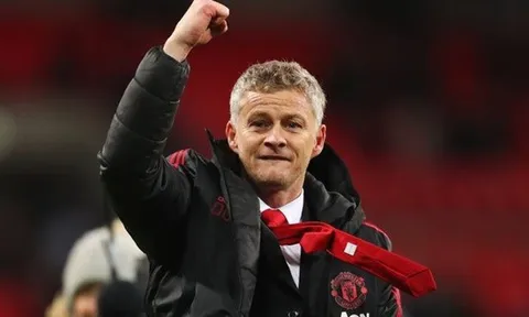 Dù muốn hay không Man United vẫn phải chọn Solskjaer