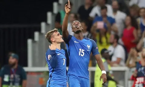 Mua đi chờ chi? 1 Griezmann sẽ giúp Man Utd giải quyết 2 bài toán lớn