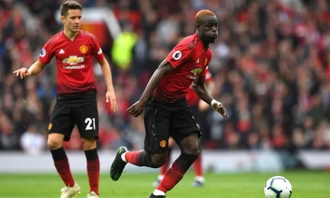 XONG! Mùa giải coi như chấm dứt với sao Man Utd