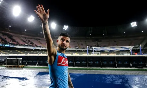 Napoli từ bỏ "Beckham 2.0", sẵn sàng mua cựu sao Barcelona