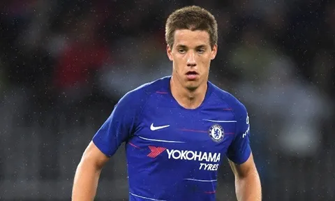 Này Chelsea, đã đến lúc đưa “kẻ lang bạt” về Stamford Bridge!