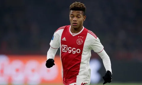 Vụ sao 40 triệu euro: Arsenal nhận tin vui khi Ajax đi tìm người thay thế