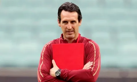 "Nếu Wenger làm như Emery, tôi sẽ hỏi: 'Arsenal đang làm gì vậy?'"