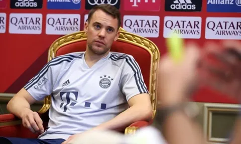 Neuer phá vỡ im lặng khi Bayern chiêu mộ "hậu duệ" của mình