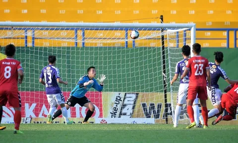 Hà Nội FC: Gánh nặng của vinh quang