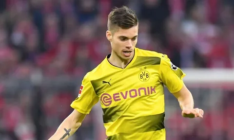 Ngoại trừ Sancho, một "viên ngọc thô" khác của Dortmund đang bị ve vãn