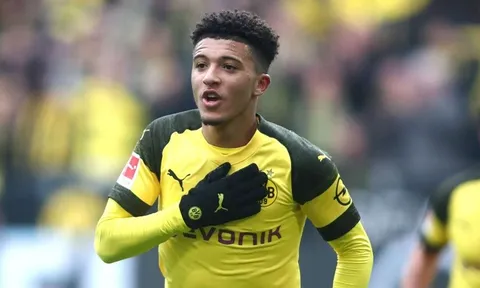 "Ngọc báu" nước Anh lập cú đúp, Dortmund tạm chiếm lại ngôi đầu