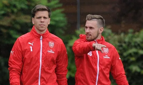 Người cũ Arsenal bất ngờ gửi thông điệp đến Aaron Ramsey