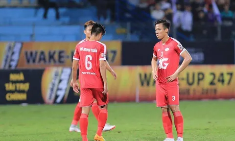 Dư âm derby thủ đô: Canh bạc Ngọc Hải, Hà Nội đá 10 người ... cũng chẳng sao