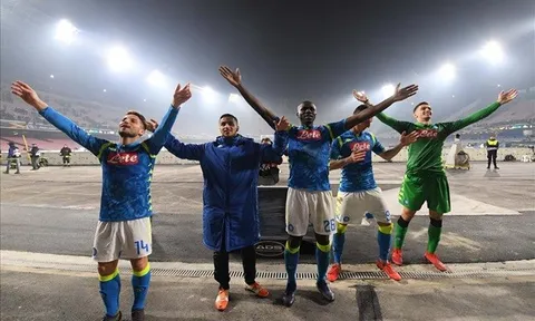 Nhẹ nhàng đánh bại Zurich, Napoli thẳng tiến tại Europa League