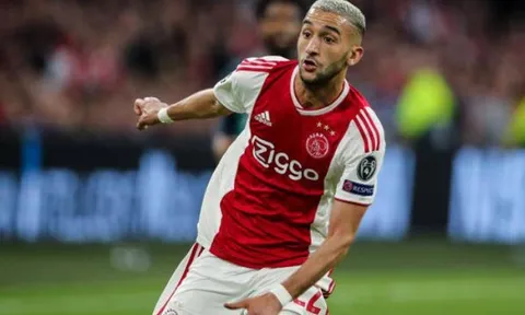 Nhịn đói cả ngày, sao Ajax vẫn đá chính và ghi bàn
