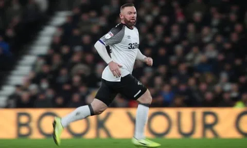 Nhìn lại màn trình diễn của Wayne Rooney trước Barnsley