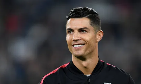 Những kỷ lục đang chờ Ronaldo trong năm 2020