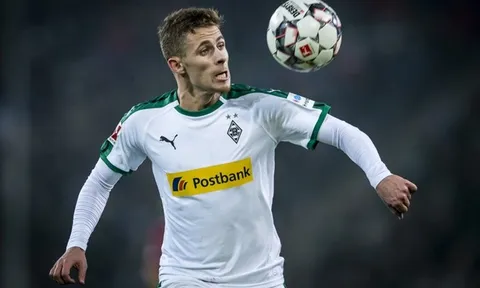 Arsenal và Liverpool đại chiến vì Hazard