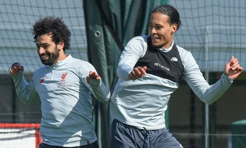 Tiếp đà Champions League, dàn sao Liverpool vui vẻ bất chấp trước đại chiến