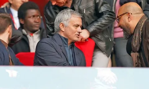 NÓNG! Có mặt ở sân bay, Mourinho tới bến đỗ không thể ngờ