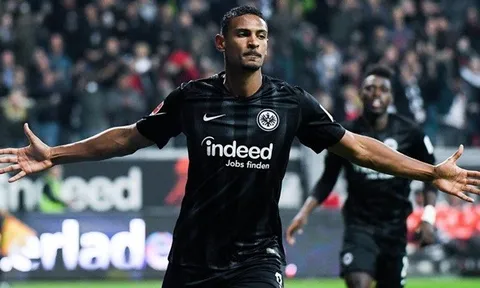 Nóng: Eintracht Frankfurt ra giá cho mục tiêu của Inter Milan, AS Roma