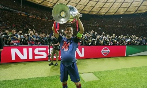 NÓNG: "Hạt nhân" chính trong lối chơi Tiki-Taka tuyên bố giải nghệ
