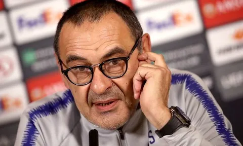 NÓNG! Maurizio Sarri giận giữ: "Tôi sẽ rời Chelsea..."