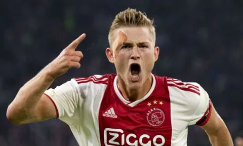 NÓNG! Mino Raiola lên tiếng quá sốc về tương lai De Ligt