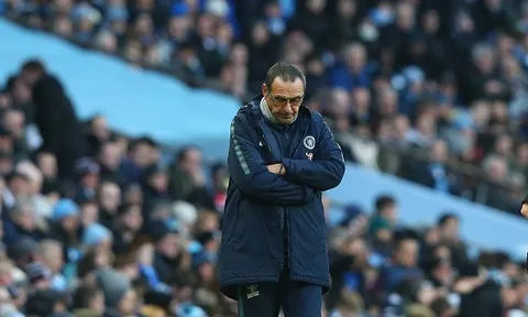 Ole-ball sắp khai tử Sarri-ball?